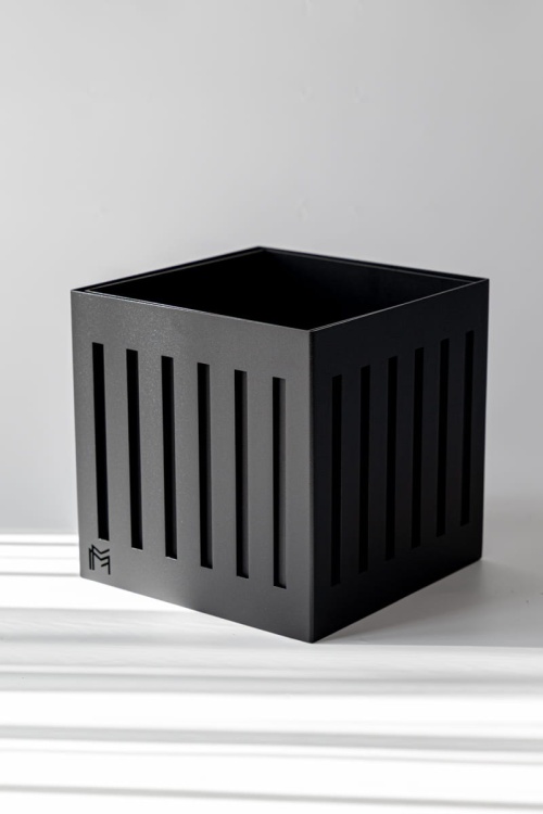 kompaktowa donica aluminiowa brevi