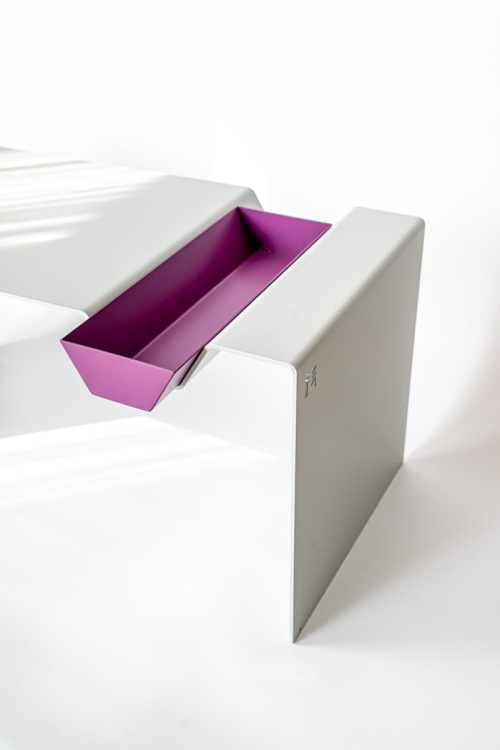 stolik aperto z wysuwana patera