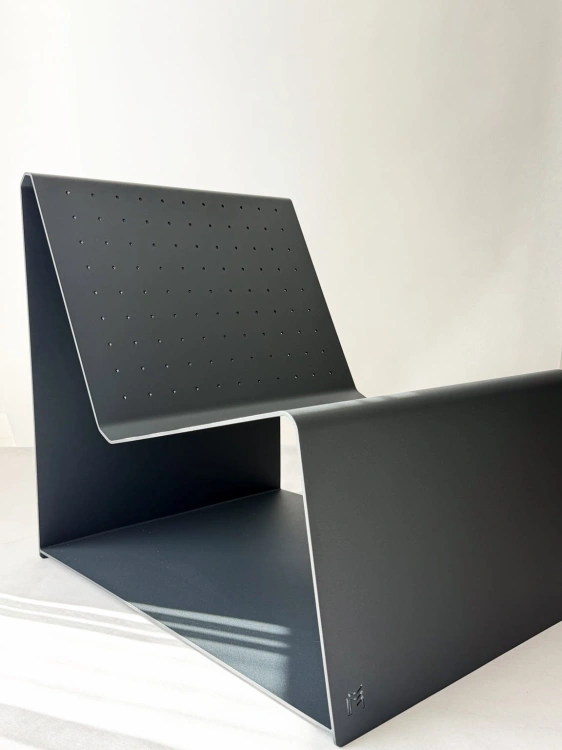 Designerski fotel aluminiowy MONO - METAL-MAT STUDIO