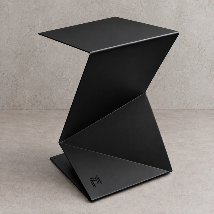 FOLD SIDE – czarny metalowy stolik boczny RAL 9005